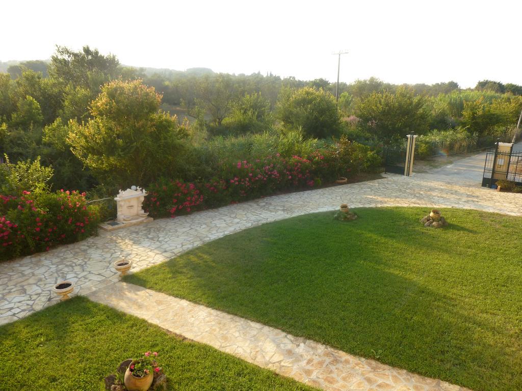 Villa Jolie Corfu Roda Esterno foto